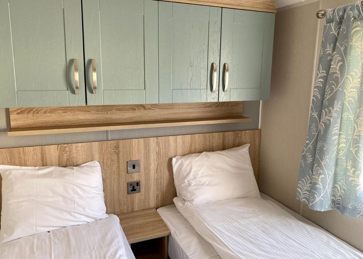 Hendra Park Hotel New Quay Екстериор снимка