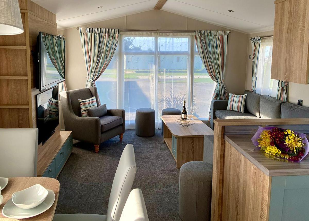 Hendra Park Hotel New Quay Екстериор снимка